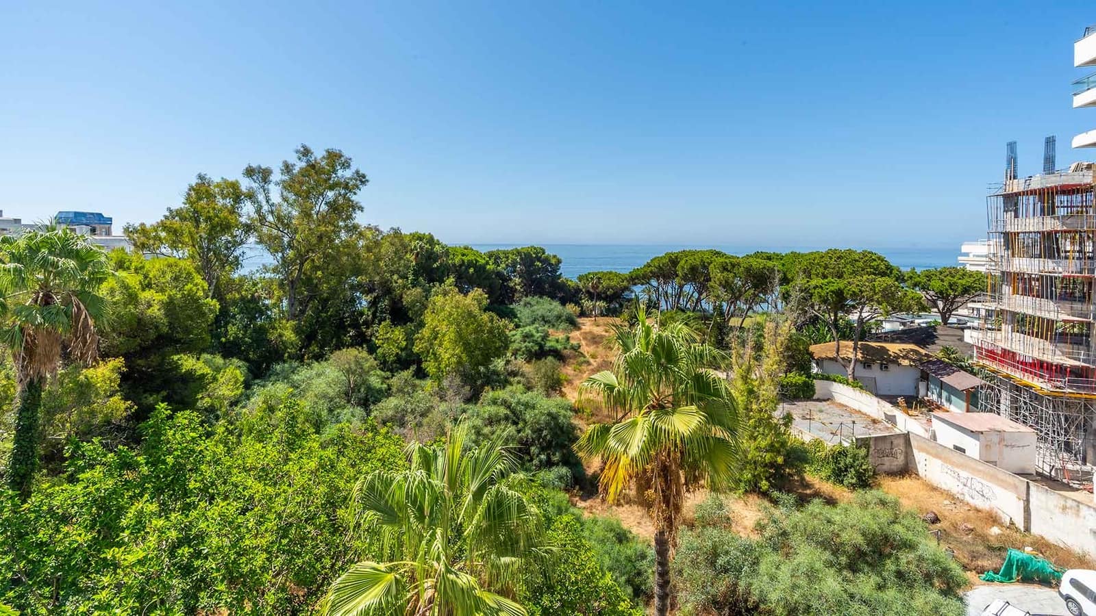 3 bedroom Apartment for sale in Golden Mile with pool - € 2,150,000 (Ref: 10027034)