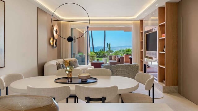 3 sypialnia Apartament na sprzedaż w Centro, Estepona z basenem - 2 695 000 € (Ref: 10027036)