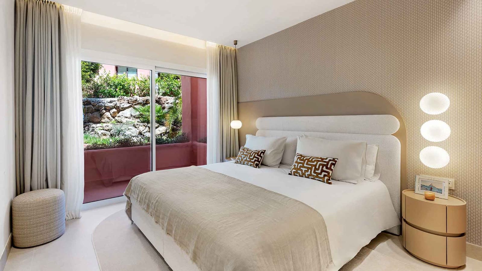 3 sypialnia Apartament na sprzedaż w Estepona z basenem - 2 695 000 € (Ref: 10027036)