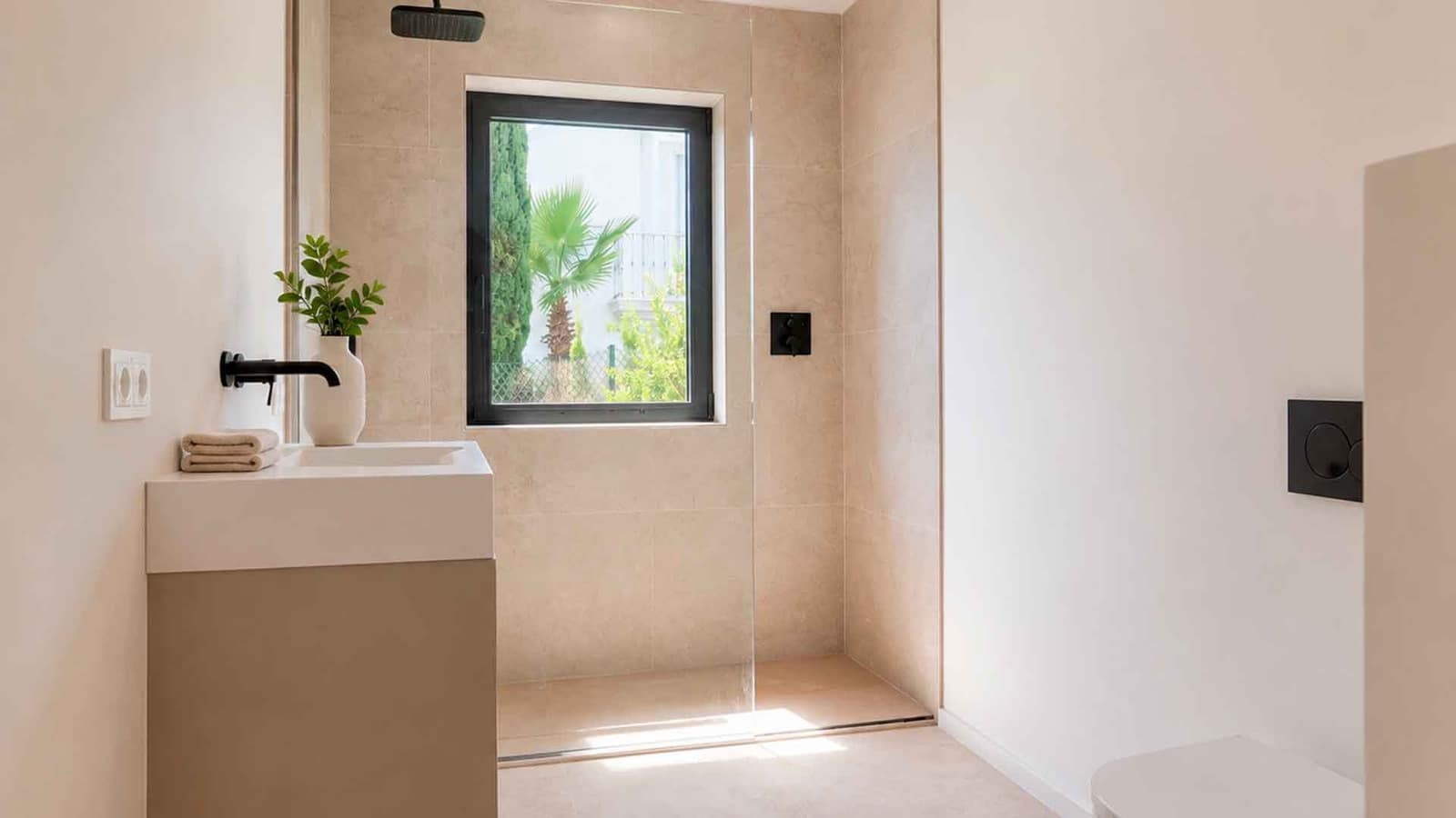 6 chambre Villa/Maison à vendre à El Paraiso avec piscine - 3 700 000 € (Ref: 10030285)