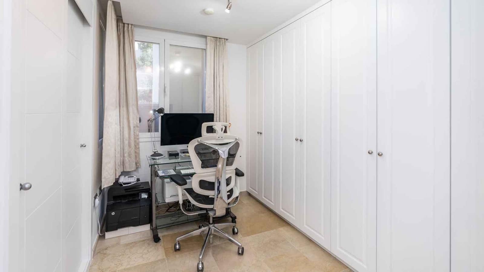 3 slaapkamer Appartement te koop in Benahavis met zwembad - € 499.900 (Ref: 10031734)