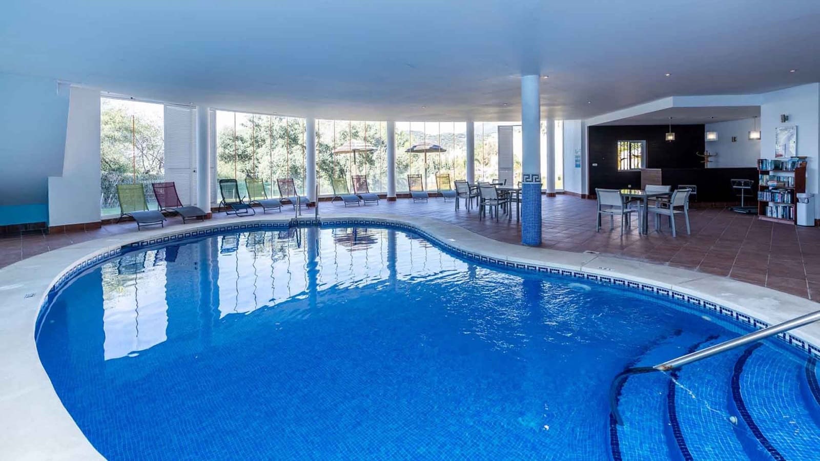 3 slaapkamer Appartement te koop in Benahavis met zwembad - € 499.900 (Ref: 10031734)