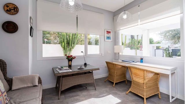 4 camera da letto Villa in vendita in Playa Bajadilla - Puertos, Marbella - 1.950.000 € (Rif: 10033657)