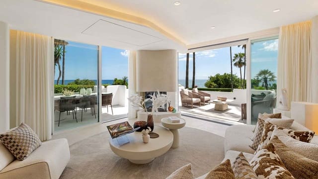 3 sypialnia Apartament na sprzedaż w Centro, Estepona z basenem - 2 995 000 € (Ref: 10035121)
