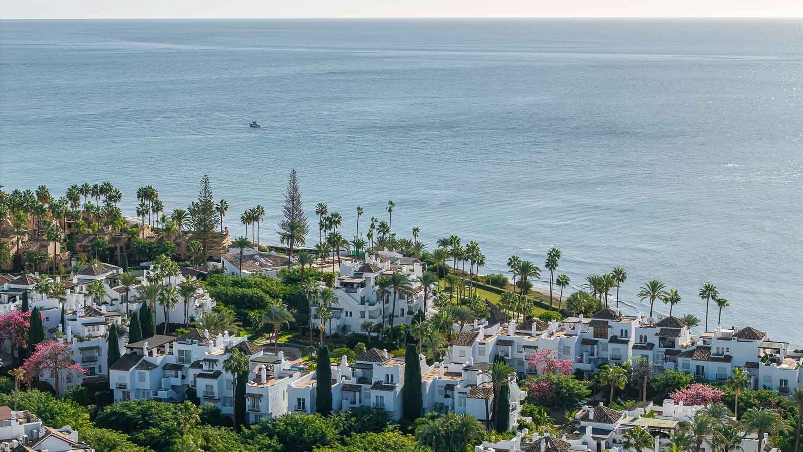 3 soverom Leilighet til salgs i Estepona med svømmebasseng - € 2 995 000 (Ref: 10035121)
