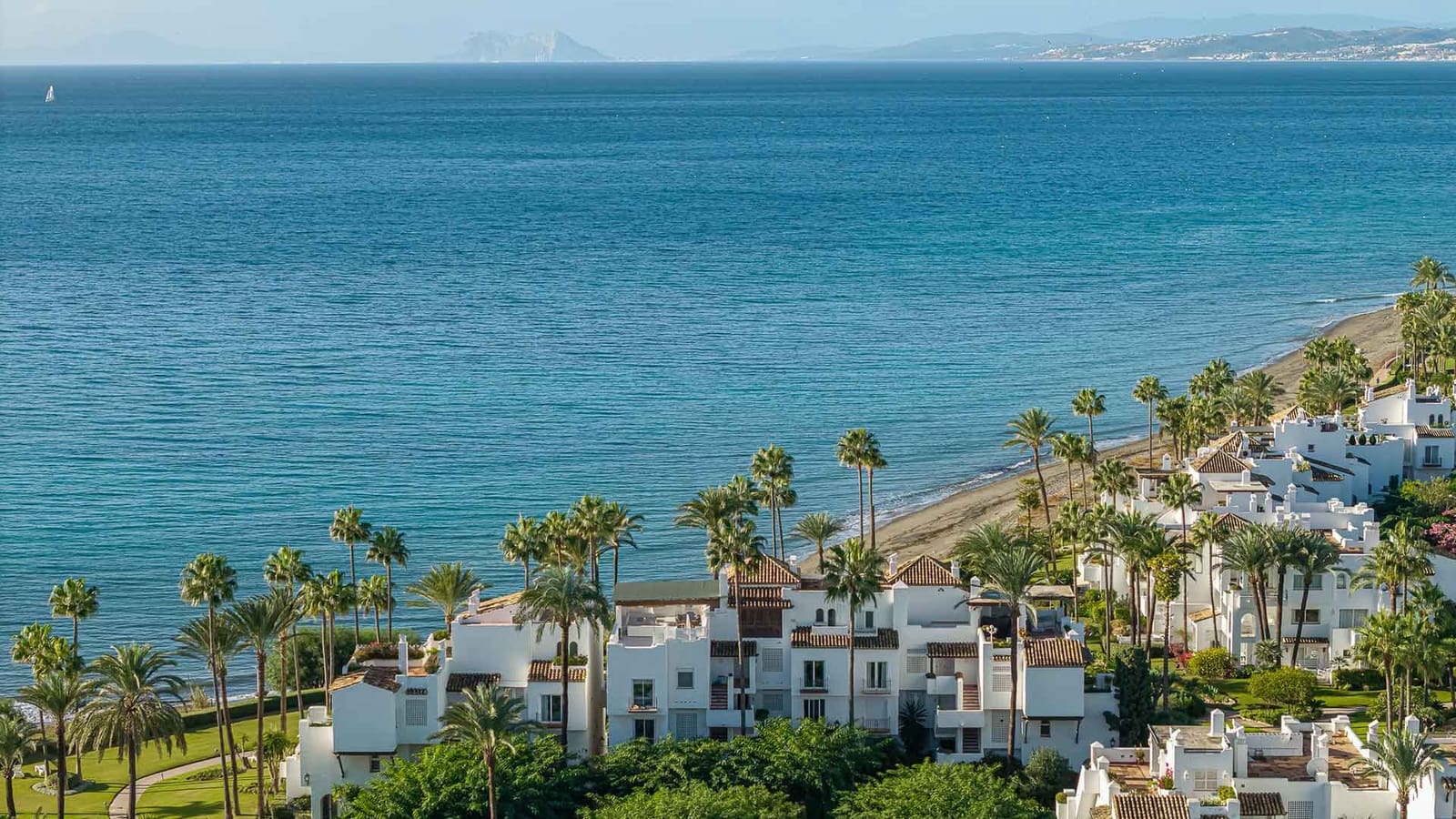 3 soverom Leilighet til salgs i Estepona med svømmebasseng - € 2 995 000 (Ref: 10035121)
