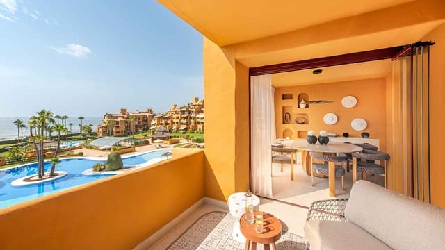 3 sypialnia Apartament na sprzedaż w Centro, Estepona z basenem - 2 395 000 € (Ref: 10040782)