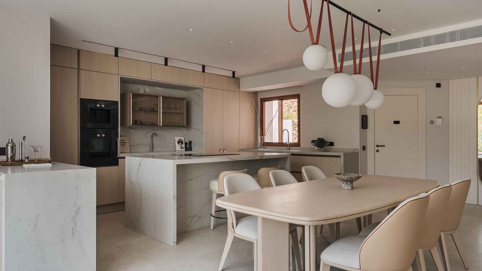 4 makuuhuone Huoneisto myytävänä paikassa Nueva Andalucia mukana uima-altaan - 2 595 000 € (Ref: 10044926)
