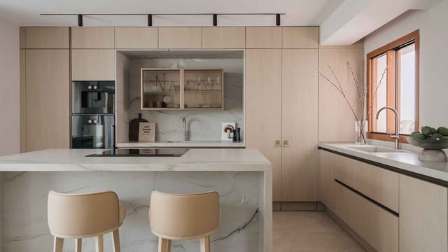 4 makuuhuone Huoneisto myytävänä paikassa Nueva Andalucía Centro, Marbella mukana uima-altaan - 2 595 000 € (Ref: 10044926)