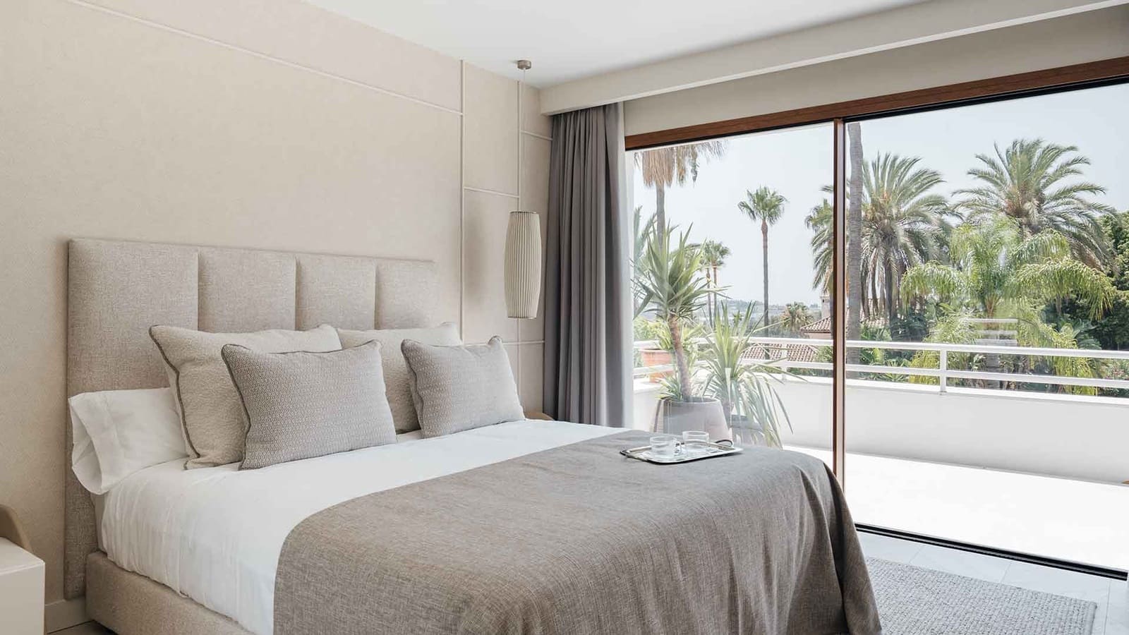 4 makuuhuone Huoneisto myytävänä paikassa Nueva Andalucia mukana uima-altaan - 2 595 000 € (Ref: 10044926)