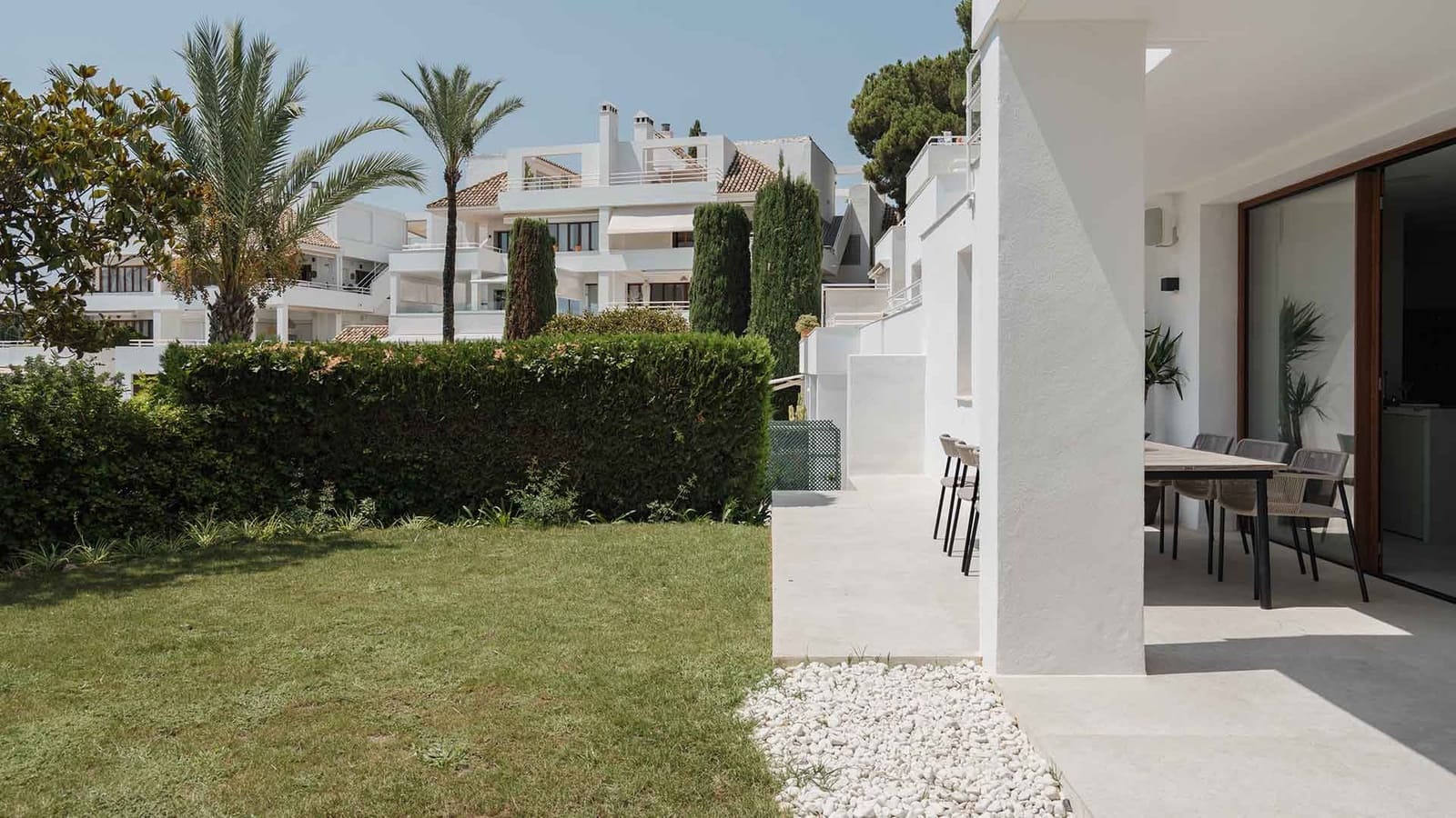 4 makuuhuone Huoneisto myytävänä paikassa Nueva Andalucia mukana uima-altaan - 2 595 000 € (Ref: 10044926)