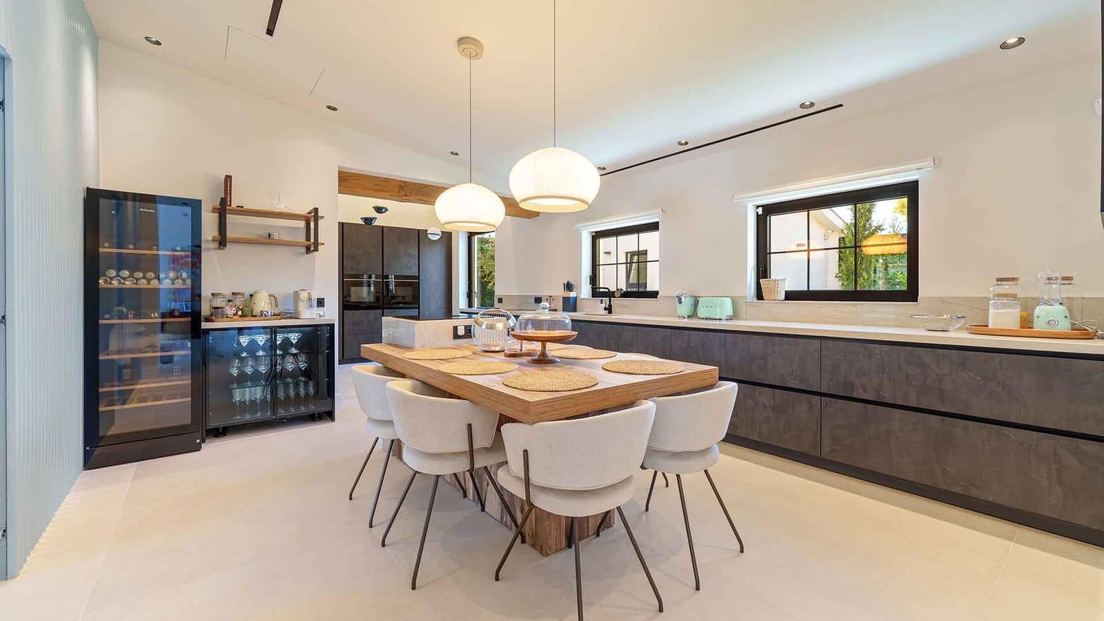 5 chambre Villa/Maison à vendre à Puerto Banus avec piscine - 5 750 000 € (Ref: 10047071)