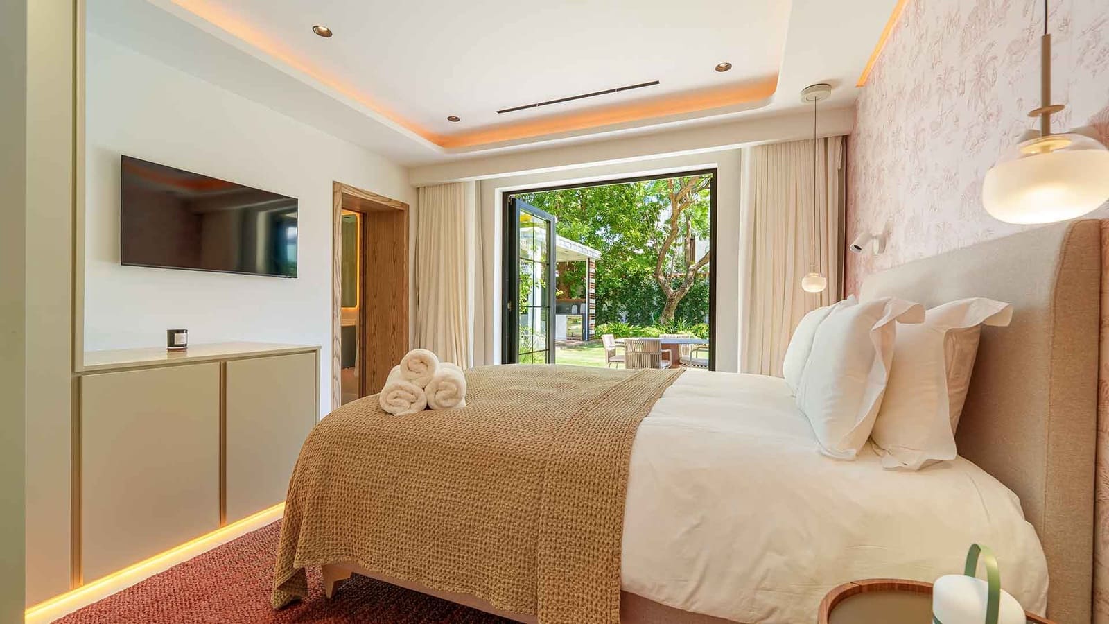 5 chambre Villa/Maison à vendre à Puerto Banus avec piscine - 5 750 000 € (Ref: 10047071)