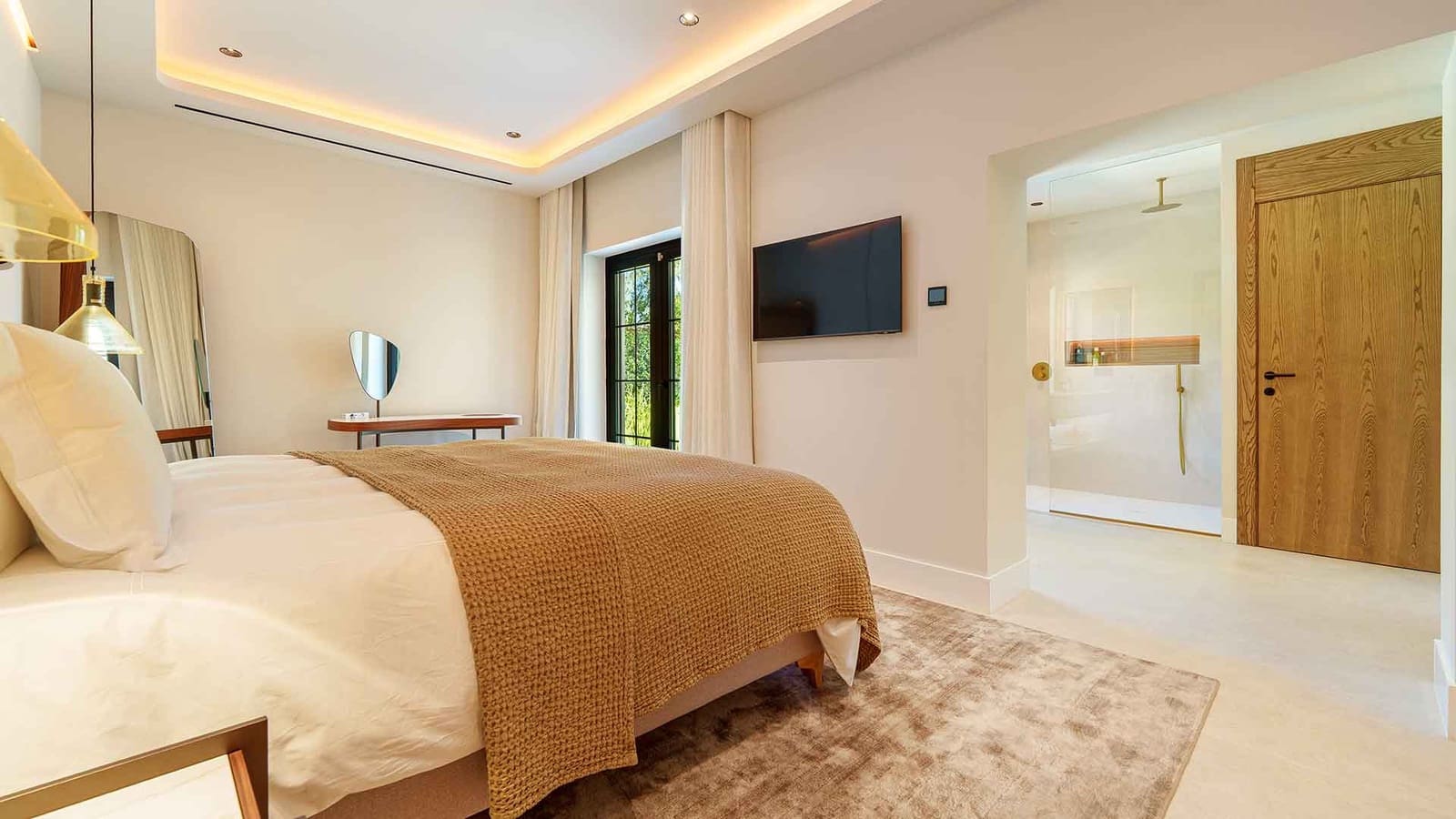 5 chambre Villa/Maison à vendre à Puerto Banus avec piscine - 5 750 000 € (Ref: 10047071)