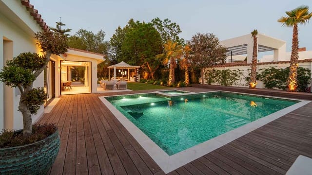 5 chambre Villa/Maison à vendre à Puerto Banus, Marbella avec piscine - 5 750 000 € (Ref: 10047071)