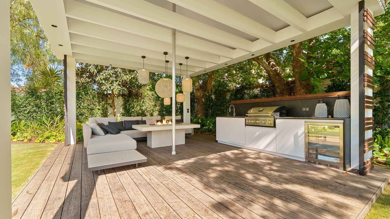 5 chambre Villa/Maison à vendre à Puerto Banus avec piscine - 5 750 000 € (Ref: 10047071)