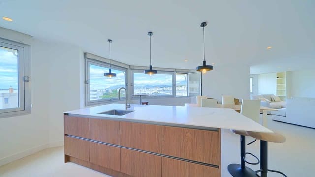 3 makuuhuone Kattohuoneisto myytävänä paikassa Playa Bajadilla - Puertos, Marbella mukana uima-altaan - 2 200 000 € (Ref: 10048961)
