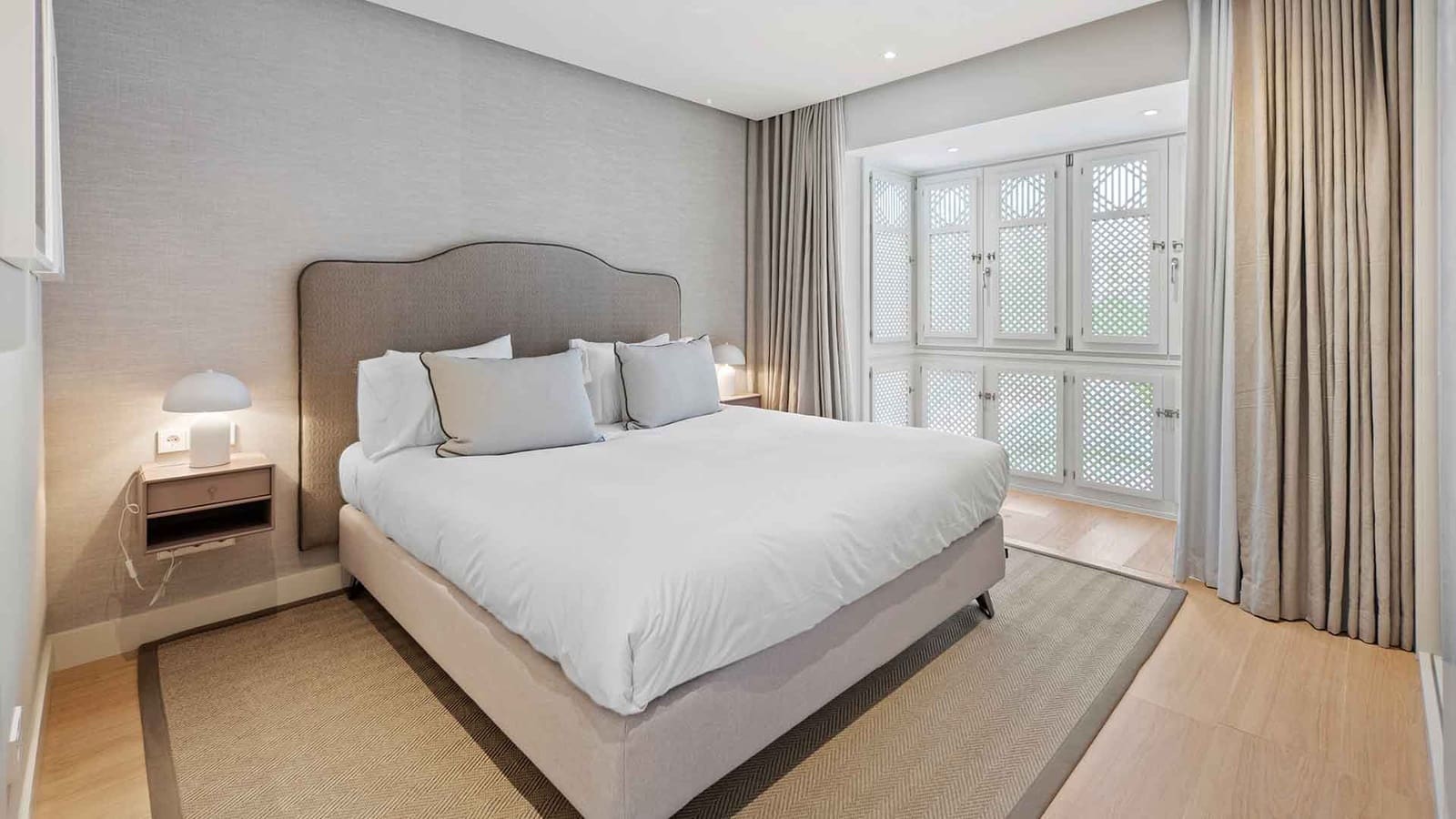 3 soveværelse Lejlighed til salg i Golden Mile med swimmingpool - € 4.495.000 (Ref: 10058796)