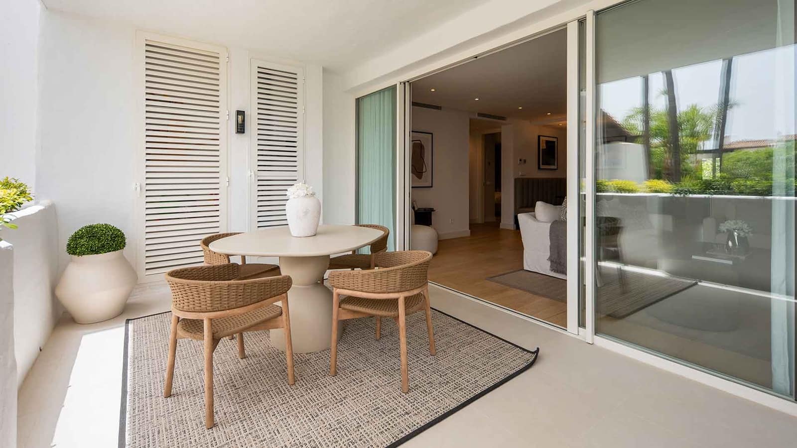 3 soveværelse Lejlighed til salg i Golden Mile med swimmingpool - € 4.495.000 (Ref: 10058796)