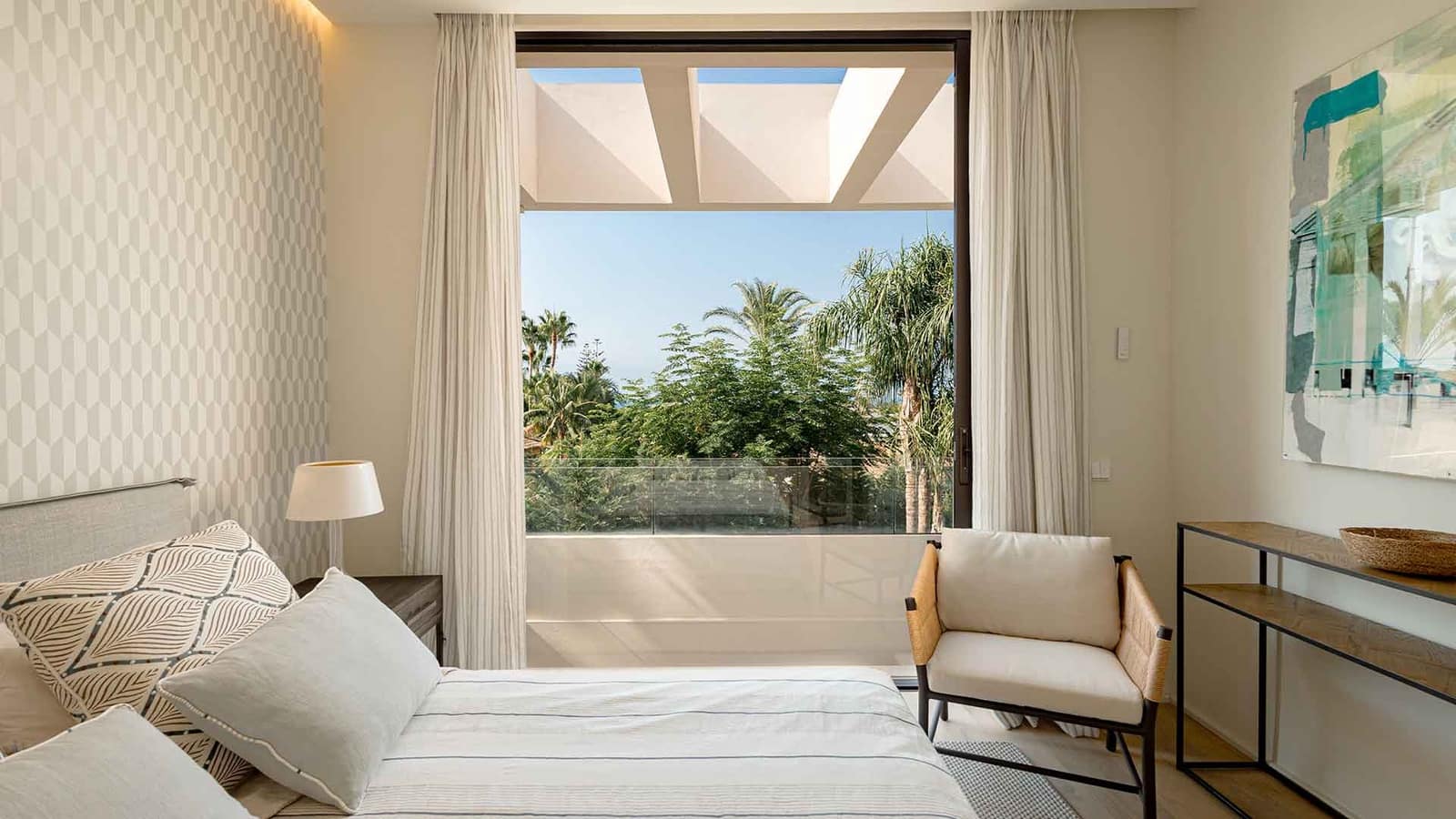 5 bedroom Villa for sale in Los Monteros with pool garage - € 7,600,000 (Ref: 10064069)