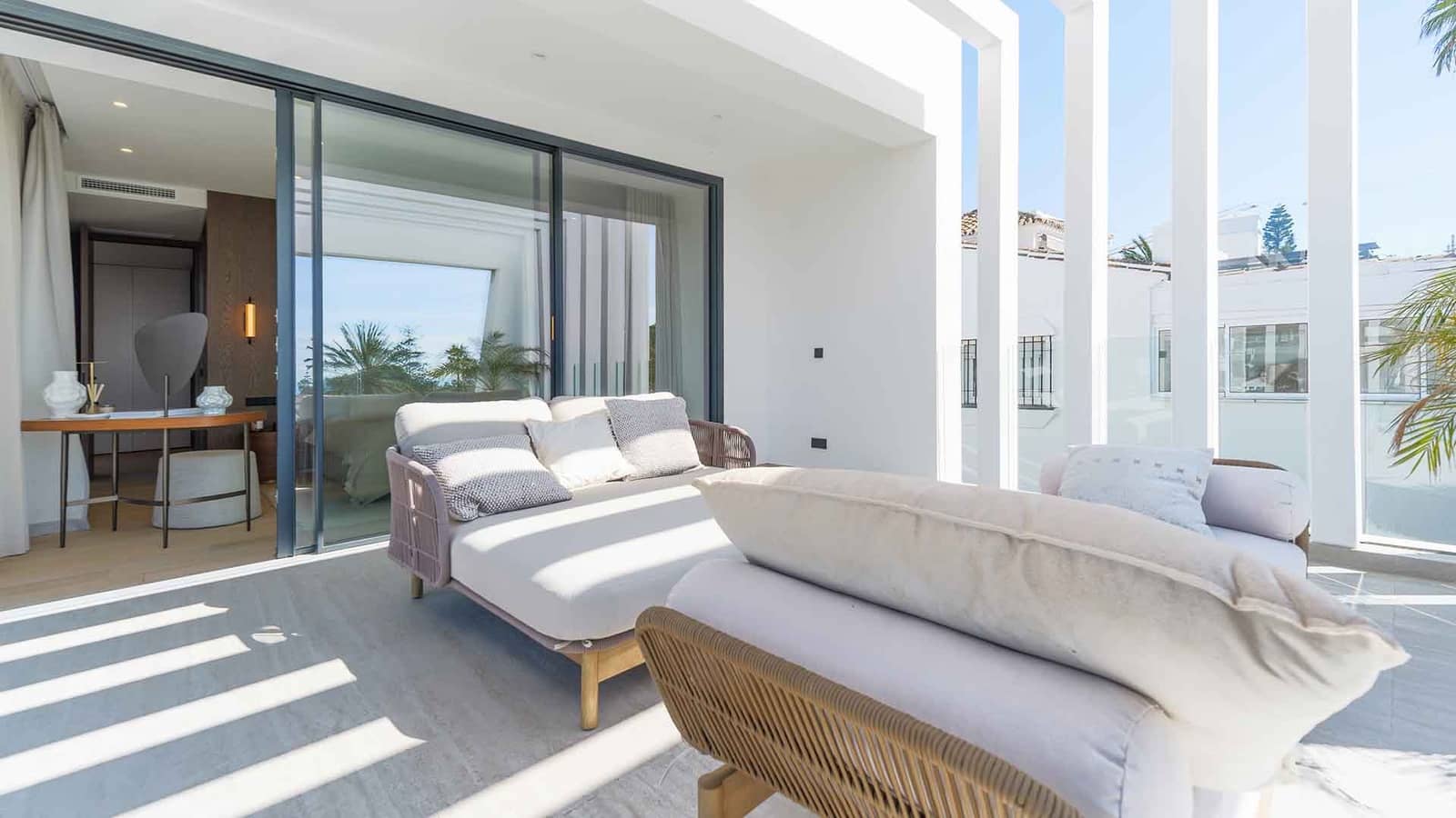 4 quarto Moradia para venda em Marbesa com piscina - 4 000 000 € (Ref: 10075507)