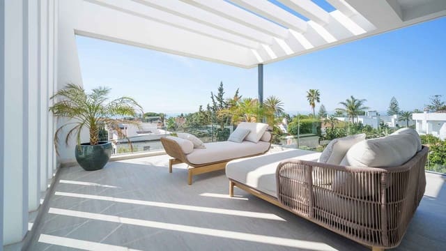 4 quarto Moradia para venda em Marbesa, Marbella com piscina - 4 000 000 € (Ref: 10075507)