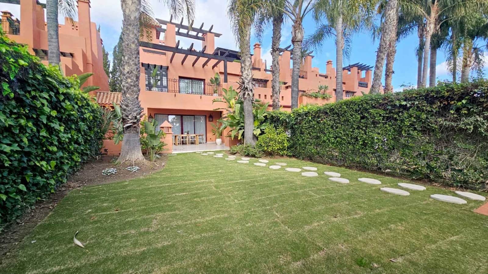 4 chambre Maison de Ville à vendre à Golden Mile avec piscine - 1 875 000 € (Ref: 10080986)
