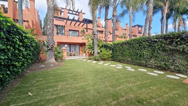 4 sypialnia Dom na sprzedaż w Lomas De Marbella, Marbella z basenem - 1 875 000 € (Ref: 10080986)