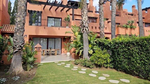 4 chambre Maison de Ville à vendre à Lomas De Marbella, Marbella avec piscine - 1 875 000 € (Ref: 10080986)
