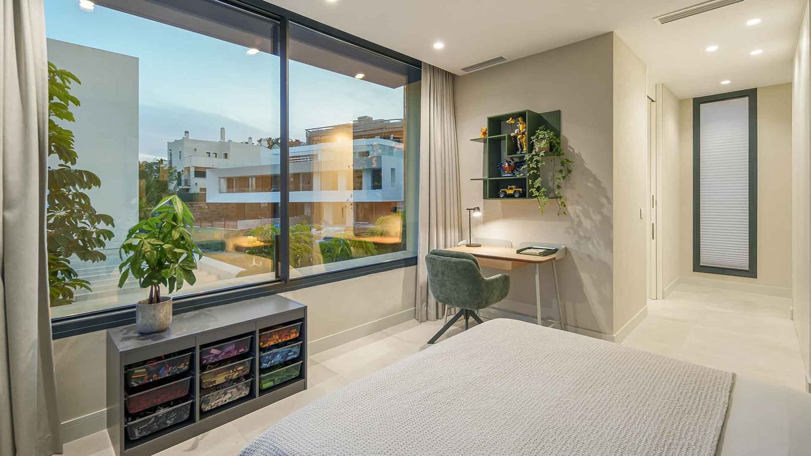 4 Zimmer Villa zu verkaufen in Estepona mit Pool - 2.750.000 € (Ref: 10085952)