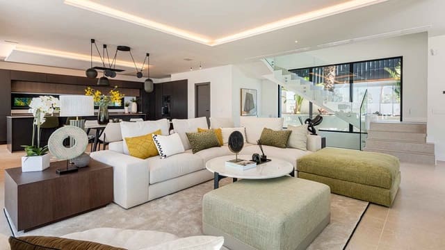 3 quarto Moradia para venda em La Cala de Mijas, Mijas com piscina - 1 889 000 € (Ref: 10098204)