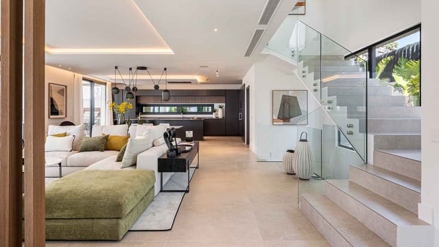 3 quarto Moradia para venda em La Cala de Mijas, Mijas com piscina - 1 889 000 € (Ref: 10098204)