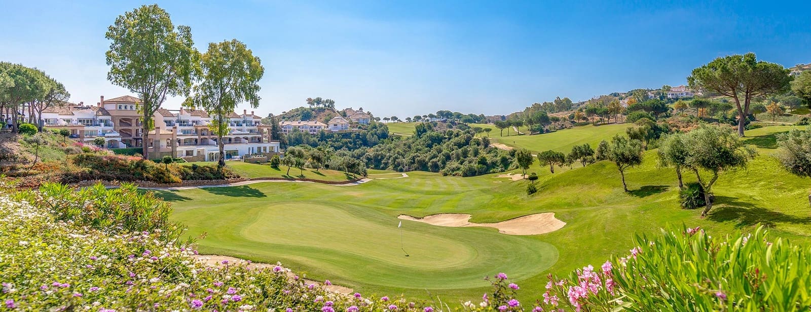 3 quarto Moradia para venda em La Cala de Mijas com piscina - 1 889 000 € (Ref: 10098204)
