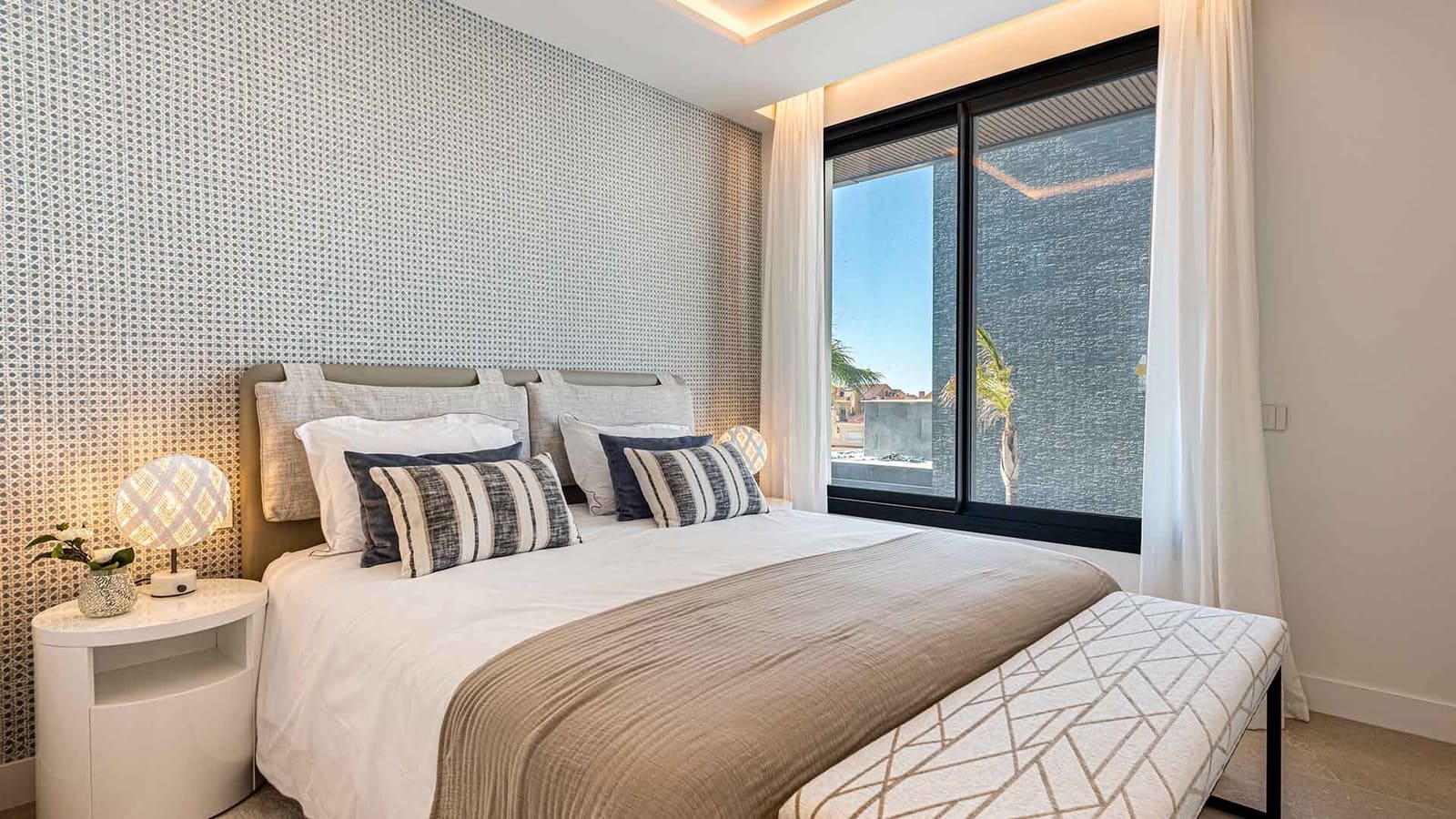 3 quarto Moradia para venda em La Cala de Mijas com piscina - 1 889 000 € (Ref: 10098204)