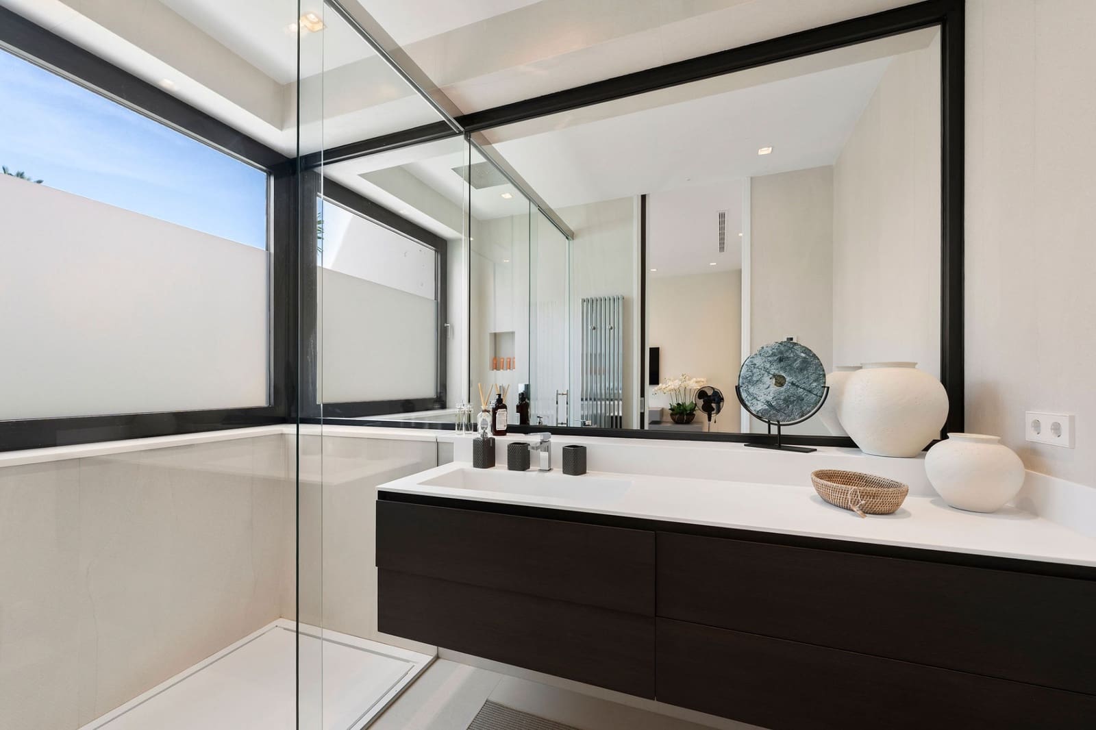 5 slaapkamer Villa te koop in Golden Mile met zwembad - € 5.650.000 (Ref: 10098205)