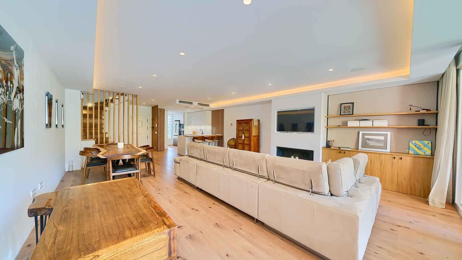 4 bedroom Townhouse for sale in Golden Mile with pool garage - € 1,950,000 (Ref: 10109405)