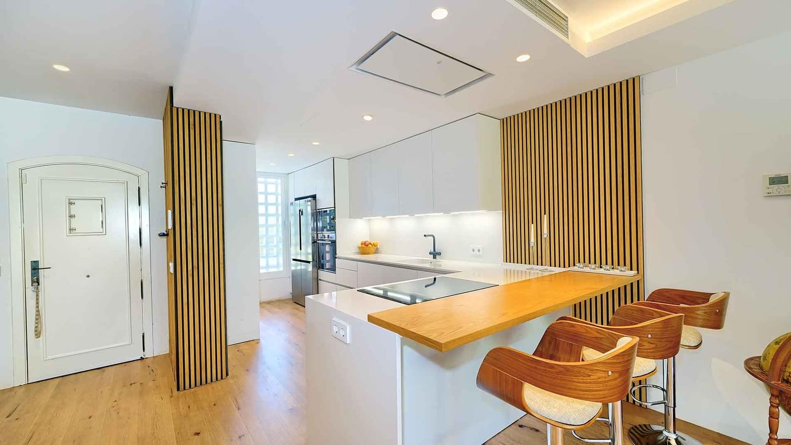 4 bedroom Townhouse for sale in Golden Mile with pool garage - € 1,950,000 (Ref: 10109405)