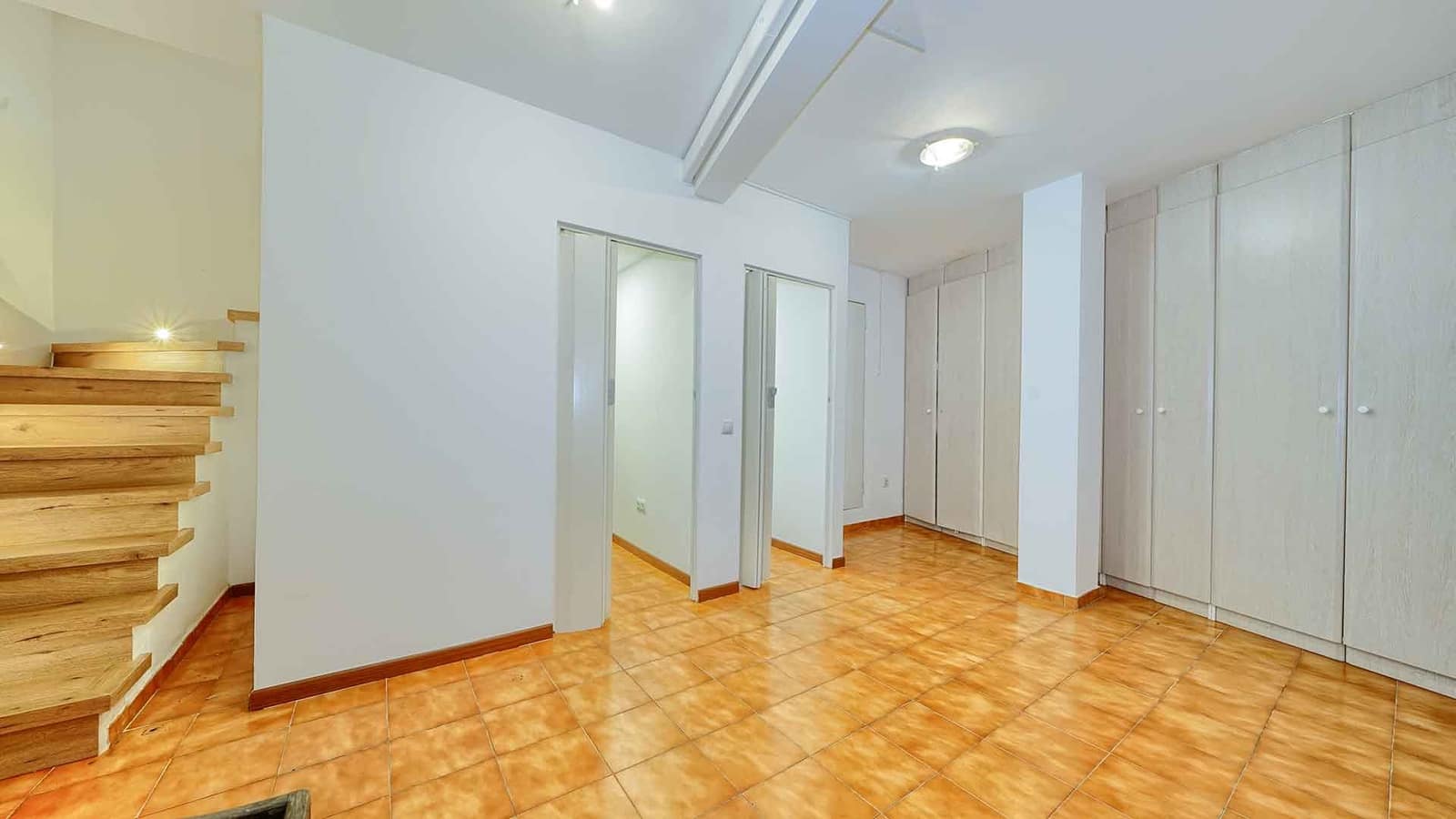4 bedroom Townhouse for sale in Golden Mile with pool garage - € 1,950,000 (Ref: 10109405)