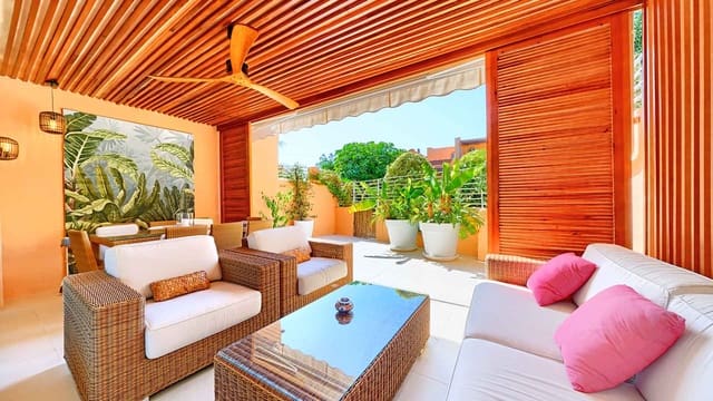 4 Zimmer Haus zu verkaufen in Lomas De Marbella, Marbella mit Pool Garage - 1.950.000 € (Ref: 10109405)