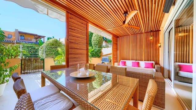 4 Zimmer Haus zu verkaufen in Lomas De Marbella, Marbella mit Pool Garage - 1.950.000 € (Ref: 10109405)