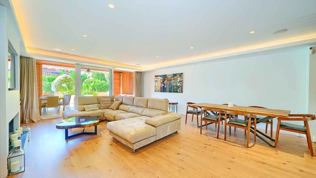 4 Zimmer Haus zu verkaufen in Lomas De Marbella, Marbella mit Pool Garage - 1.950.000 € (Ref: 10109405)