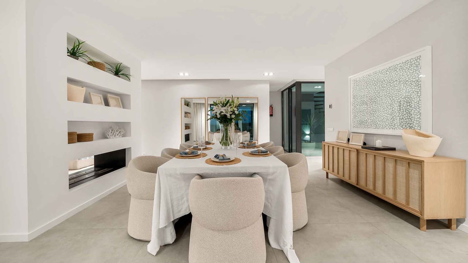 5 bedroom Villa for sale in Estepona with pool garage - € 5,750,000 (Ref: 10115645)