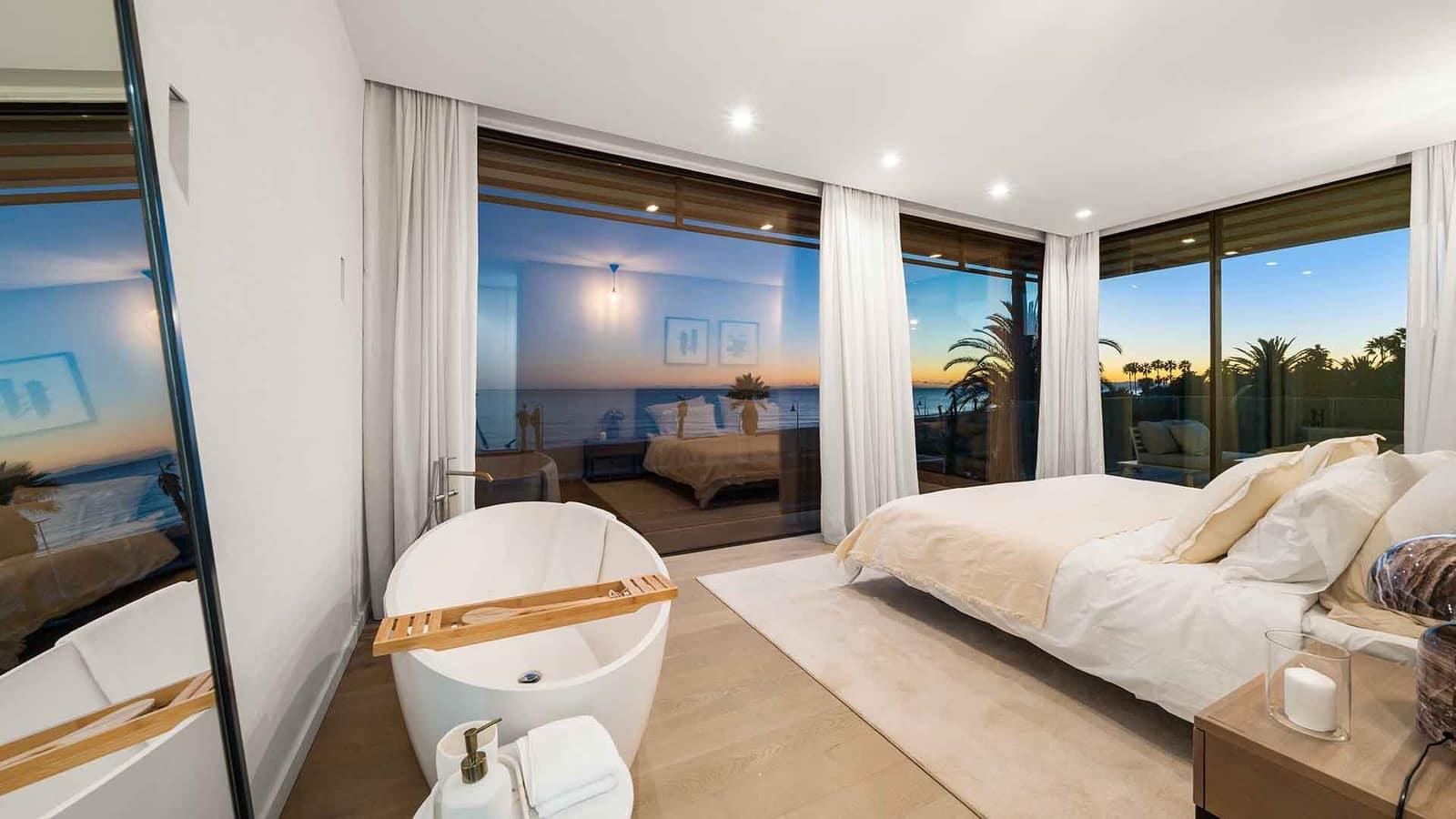 5 bedroom Villa for sale in Estepona with pool garage - € 5,750,000 (Ref: 10115645)