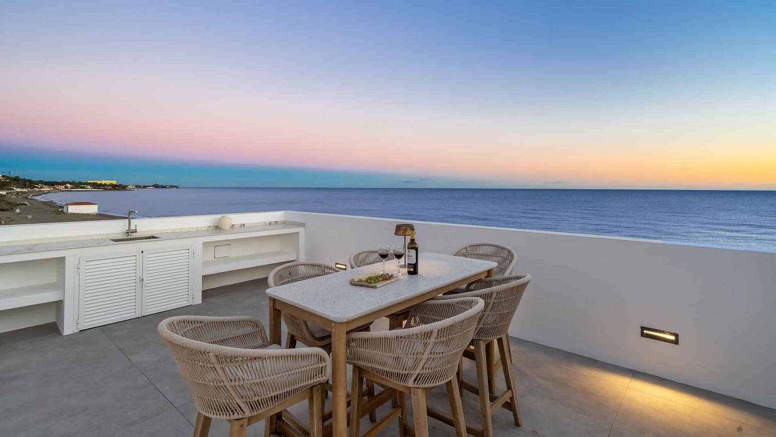 5 bedroom Villa for sale in Estepona with pool garage - € 5,750,000 (Ref: 10115645)