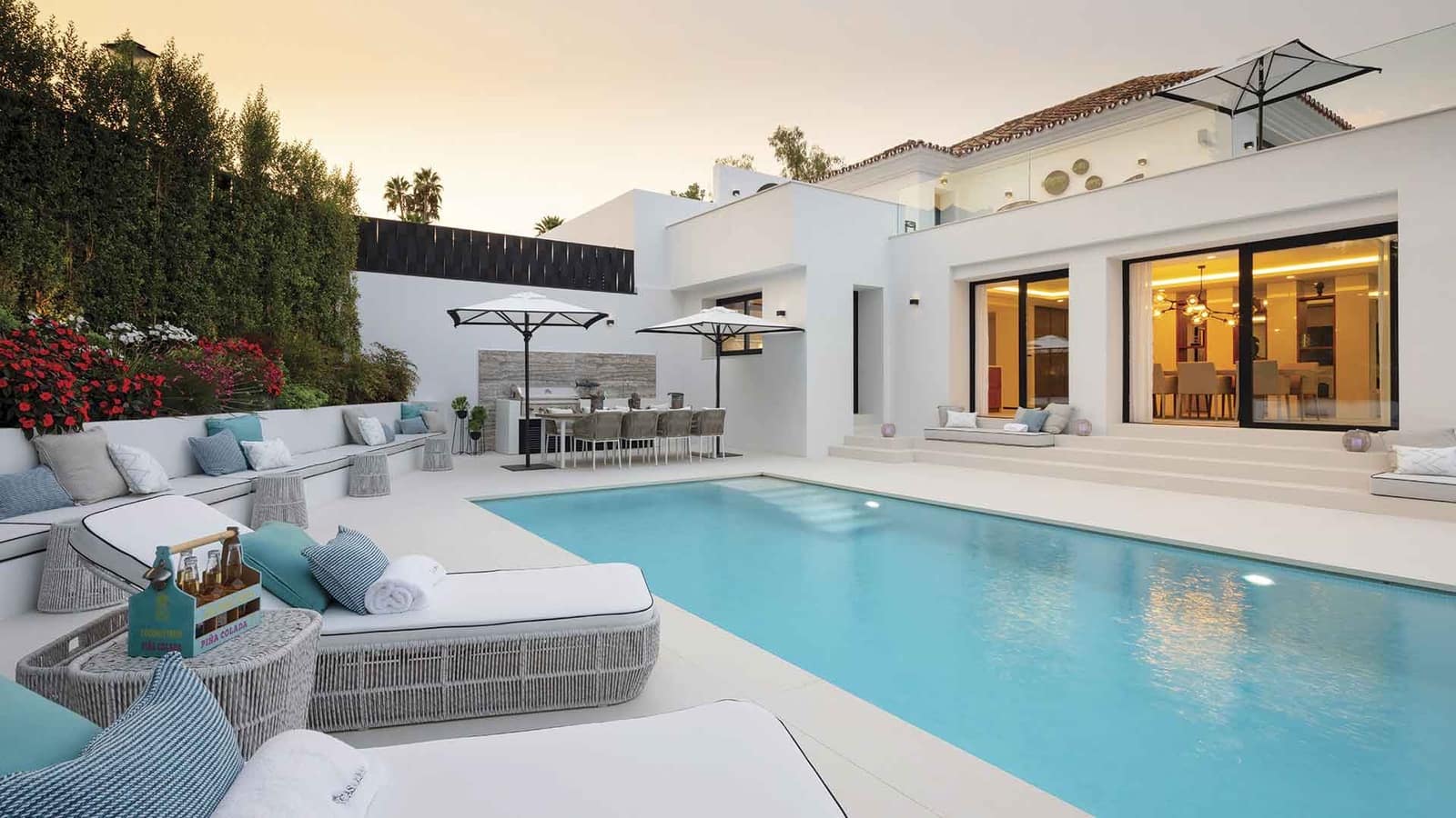 Chalet de 5 habitaciones en Nueva Andalucia en venta con piscina garaje - 5.500.000 € (Ref: 10119719)