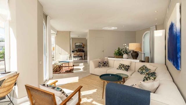 3 camera da letto Attico in vendita in Playa Bajadilla - Puertos, Marbella con piscina garage - 2.200.000 € (Rif: 10124296)