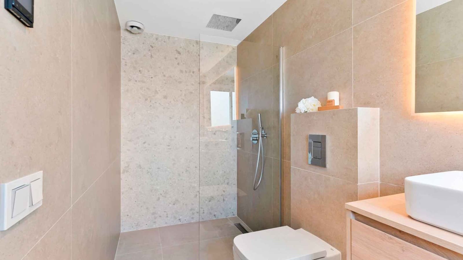 4 bedroom Townhouse for sale in Golden Mile with pool garage - € 995,000 (Ref: 10157637)