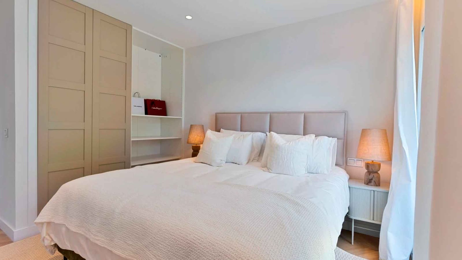 4 bedroom Townhouse for sale in Golden Mile with pool garage - € 995,000 (Ref: 10157637)