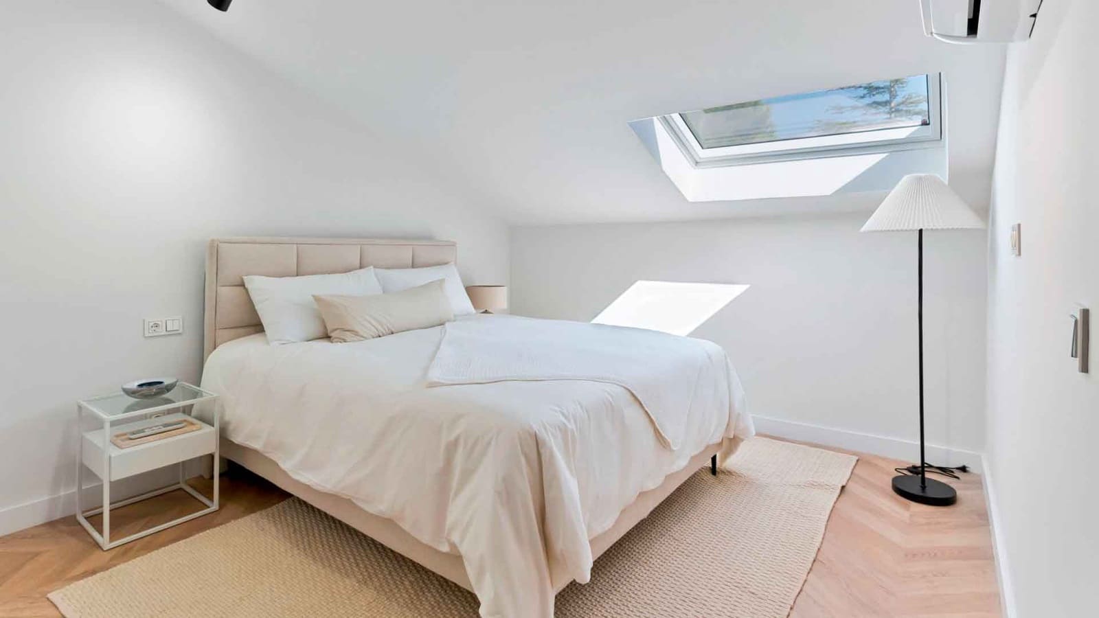 4 bedroom Townhouse for sale in Golden Mile with pool garage - € 995,000 (Ref: 10157637)