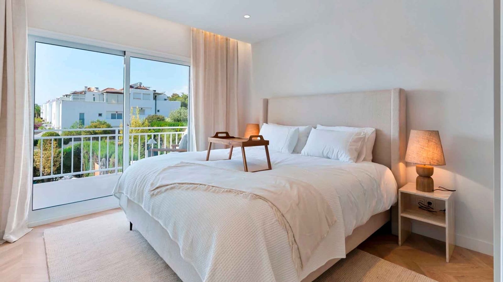 4 bedroom Townhouse for sale in Golden Mile with pool garage - € 995,000 (Ref: 10157637)